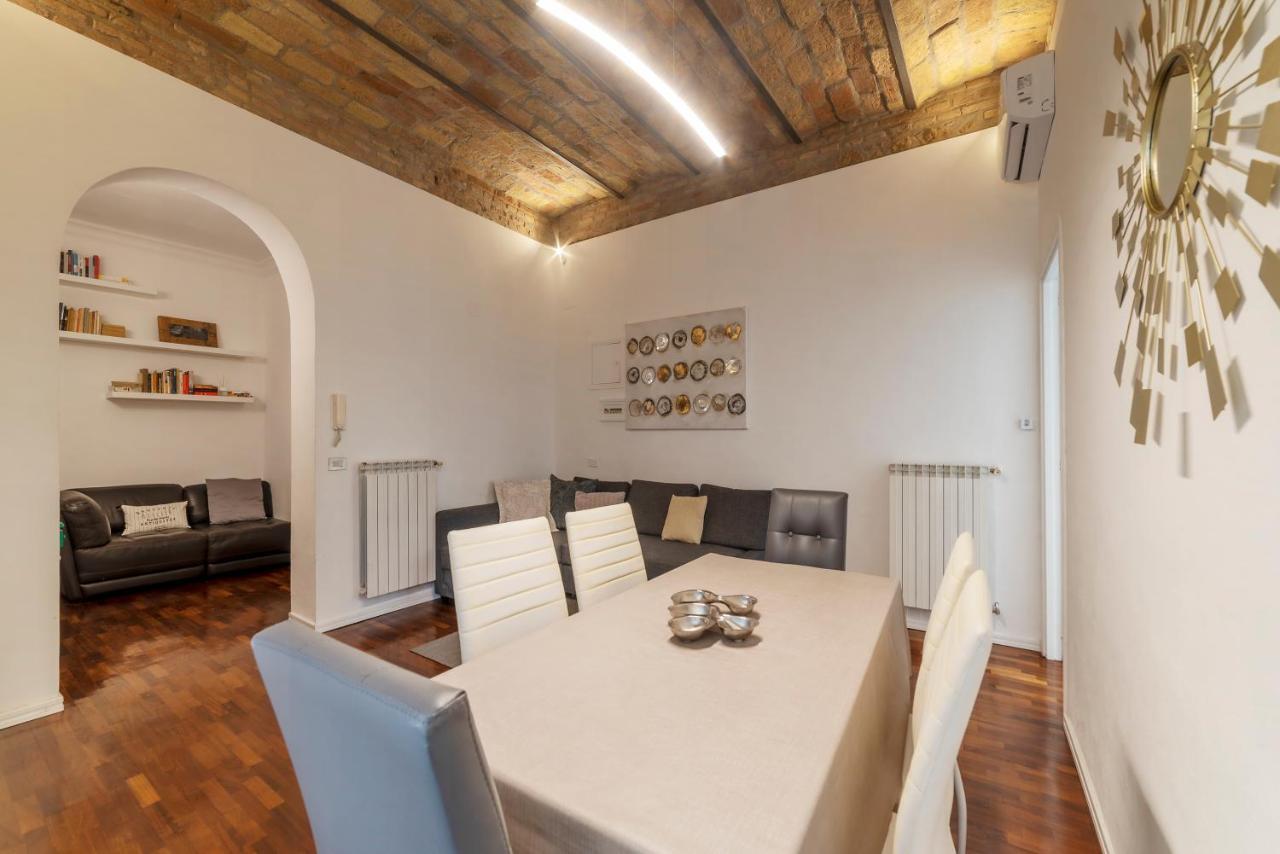 Fontana Di Trevi Design Apartment Rome Exterior photo